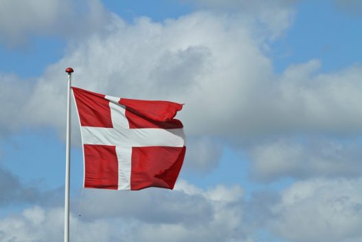 Dansk flag - Find sjove danske jokes lige her